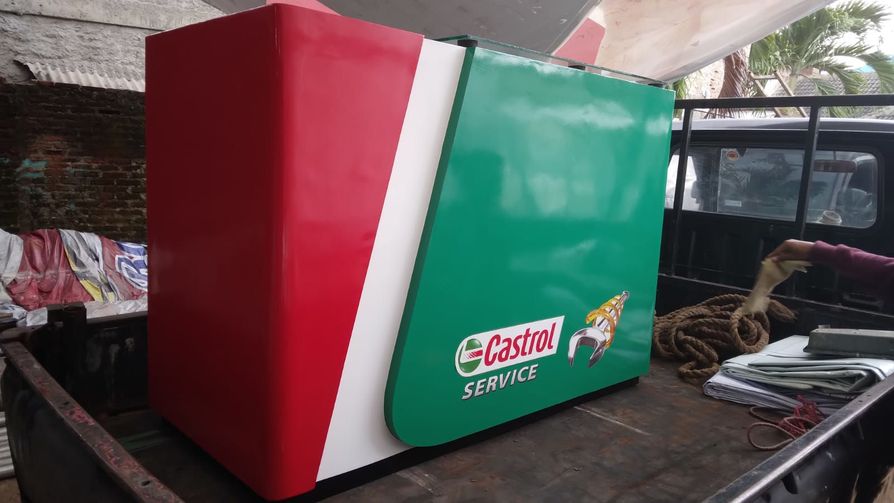 Portofolio Boot Meja Castrol Oil Portofolio Boot Meja Castrol Oil